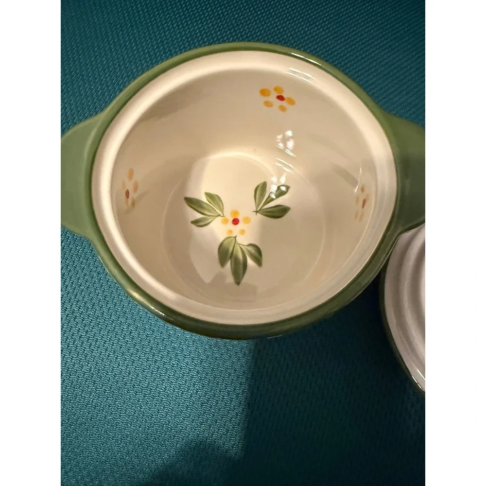Temp-tations by Tara Old World Green 8 oz Lidded‎ Ramekin Hand Painted Ceramic